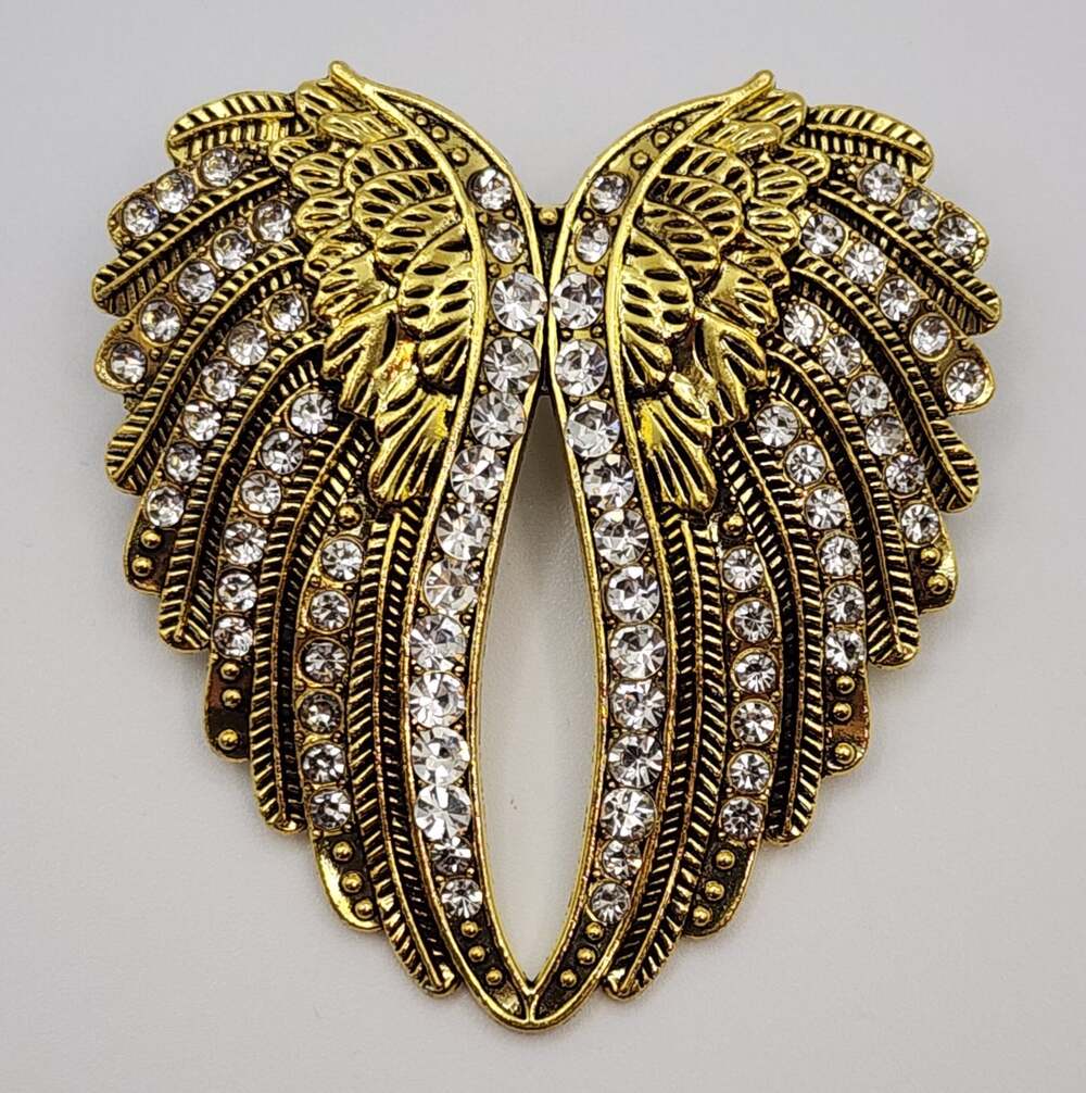 Beautiful Gold Tone Angel Wings Brooch Inlaid with Clear Rhinestones